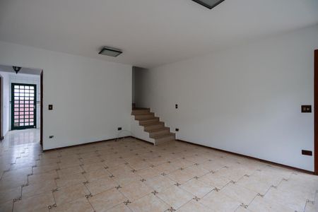 Casa à venda com 510m², 4 quartos e 8 vagas Casa à venda com 510m², 4 quartos e 8 vagasSala de estar