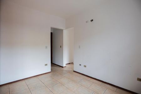 Casa à venda com 510m², 4 quartos e 8 vagas Casa à venda com 510m², 4 quartos e 8 vagasCloset da suíte