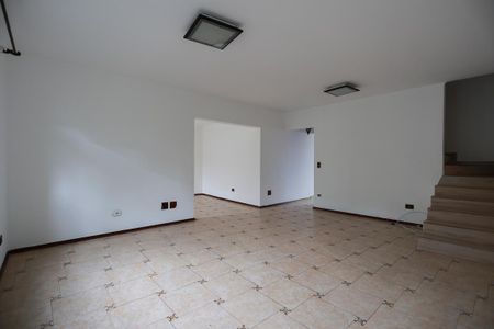 Sala de estar de casa à venda com 4 quartos, 510m² em Vila Santa Maria, São Paulo