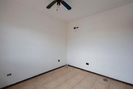 Casa à venda com 510m², 4 quartos e 8 vagas Casa à venda com 510m², 4 quartos e 8 vagasQuarto 2