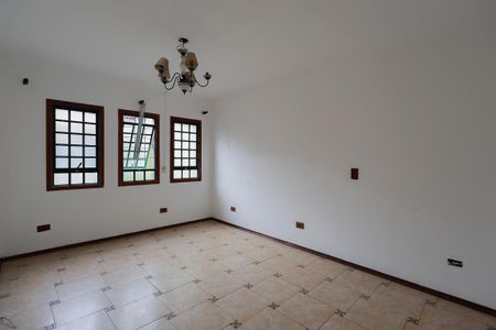 Casa à venda com 510m², 4 quartos e 8 vagas Casa à venda com 510m², 4 quartos e 8 vagasSala de jantar