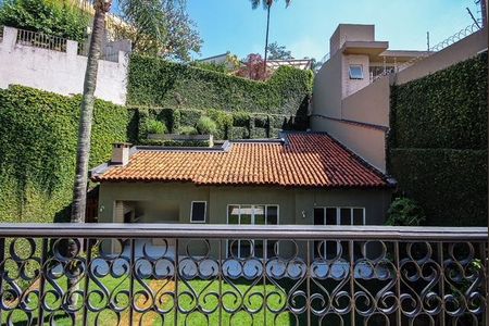 Casa à venda com 255m², 3 quartos e 3 vagas