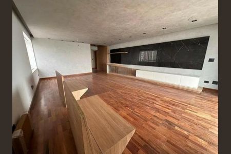 Apartamento à venda com 3 quartos, 155m² em Campestre, Santo André