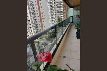 Apartamento à venda com 171m², 4 quartos e 3 vagas