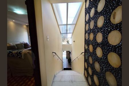 Casa à venda com 195m², 3 quartos e 3 vagas