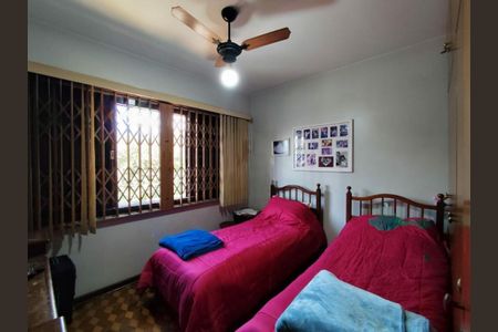 Casa à venda com 3 quartos, 195m² em Centro, Osasco