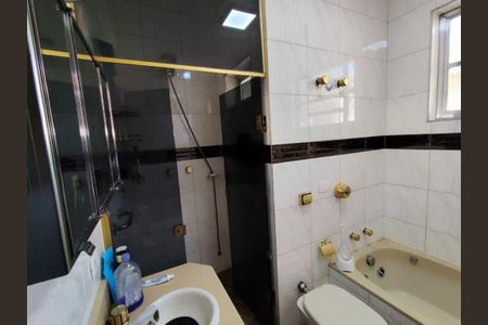 Casa à venda com 195m², 3 quartos e 3 vagas