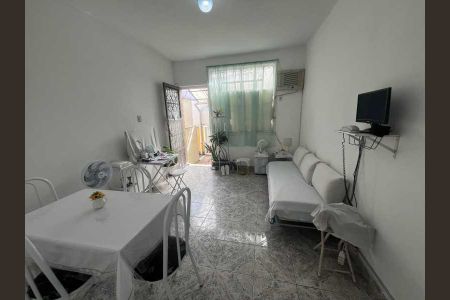 Casa de Condomínio à venda com 2 quartos, 60m² em Jardim Guanabara, Rio de Janeiro