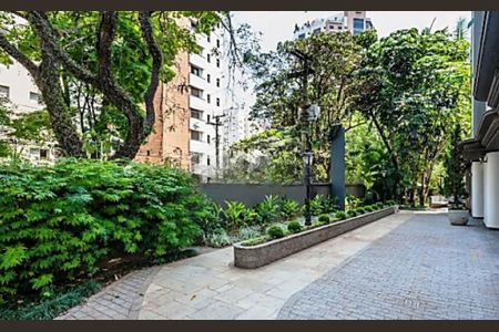 Apartamento à venda com 76m², 2 quartos e 1 vaga