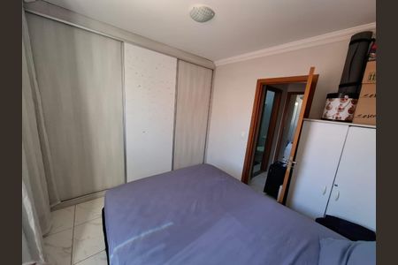 Casa à venda com 126m², 2 quartos e 2 vagas