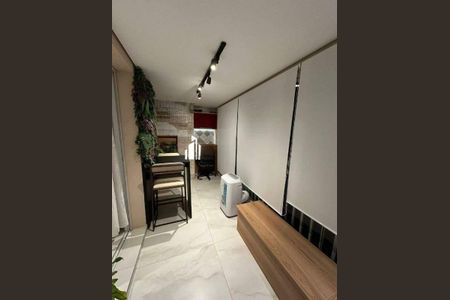 Apartamento à venda com 67m², 2 quartos e 1 vaga