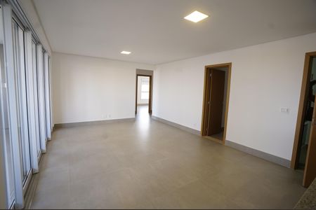 Sala de apartamento para alugar com 3 quartos, 121m² em Alphaville Araguaia, Goiânia