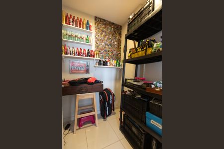 Casa à venda com 370m², 4 quartos e 2 vagas Casa à venda com 370m², 4 quartos e 2 vagasQuarto de Serviço 2