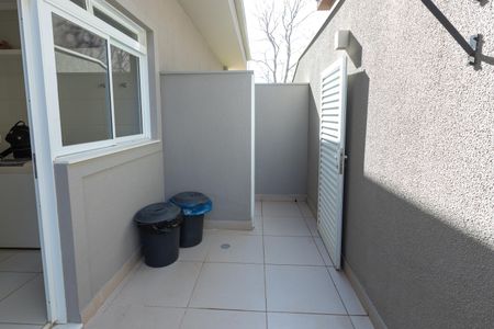 Casa à venda com 370m², 4 quartos e 2 vagas Casa à venda com 370m², 4 quartos e 2 vagasAcesso a Saída