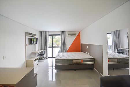 Apartamento para alugar com 33m², 1 quarto e 1 vagaSala/Cozinha