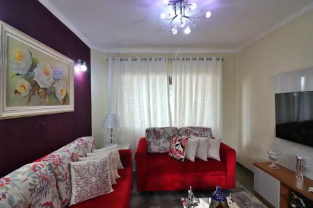 Casa à venda com 155m², 3 quartos e 4 vagasSala