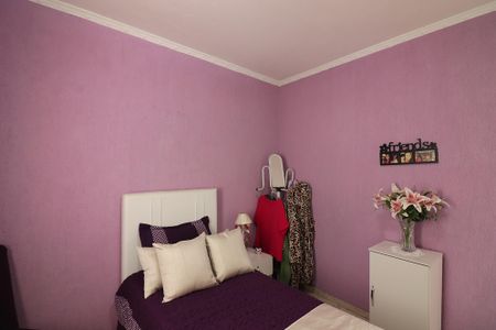 Casa à venda com 155m², 3 quartos e 4 vagasQuarto 2