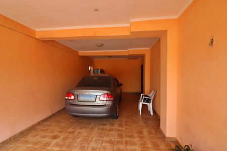 Casa à venda com 155m², 3 quartos e 4 vagasGaragem