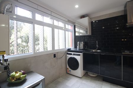 Apartamento à venda com 116m², 4 quartos e 2 vagasLavanderia