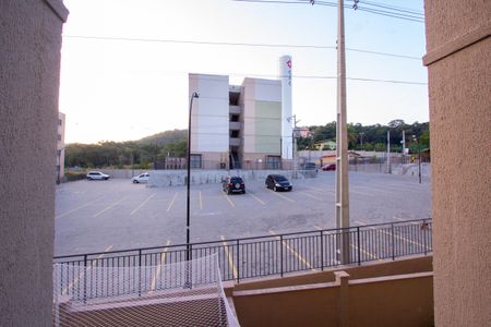 Apartamento para alugar com 40m², 2 quartos e 1 vaga Apartamento para alugar com 40m², 2 quartos e 1 vagaVista da Varanda da Sala