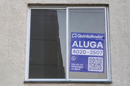 Apartamento para alugar com 40m², 2 quartos e 1 vaga Apartamento para alugar com 40m², 2 quartos e 1 vagaFachada do bloco + plaquinha