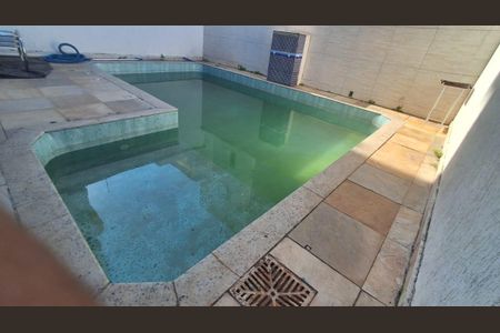 Casa à venda com 164m², 3 quartos e 2 vagas Casa à venda com 164m², 3 quartos e 2 vagasFoto 11