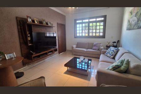 Foto 07 de casa à venda com 3 quartos, 164m² em Castelo, Belo Horizonte