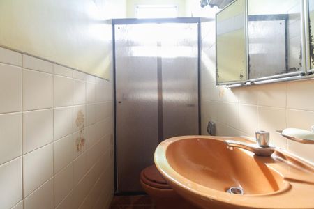 Casa à venda com 380m², 3 quartos e 1 vagaBanheiro Suíte