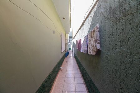 Casa à venda com 380m², 3 quartos e 1 vagaQuintal Lateral