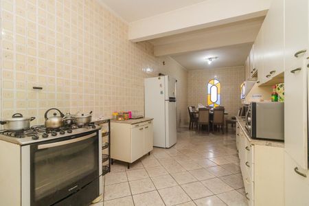 Casa à venda com 132m², 3 quartos e sem vaga Casa à venda com 132m², 3 quartos e sem vagaCozinha