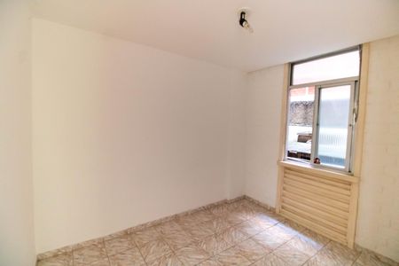 Quarto 1 de apartamento para alugar com 2 quartos, 64m² em Fátima, Niterói