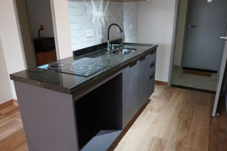 Studio de kitnet/studio para alugar com 1 quarto, 27m² em Vila Invernada, São Paulo