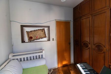 Apartamento à venda com 110m², 3 quartos e 1 vagaQuarto 2