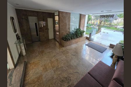 Apartamento à venda com 26m², 1 quarto e sem vaga
