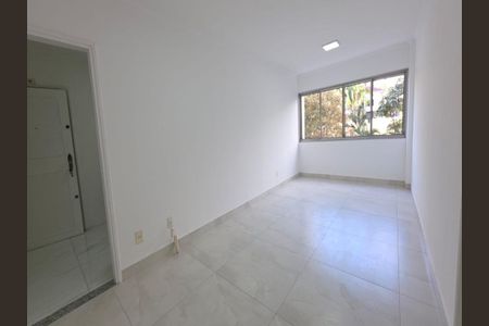 Apartamento à venda com 26m², 1 quarto e sem vaga