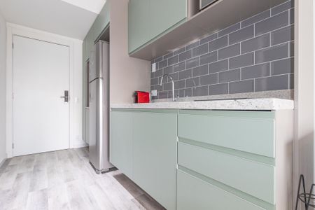 Studio para alugar com 29m², 1 quarto e sem vaga Studio para alugar com 29m², 1 quarto e sem vagaCozinha