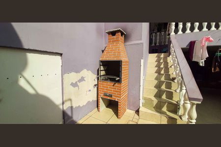 Casa à venda com 250m², 3 quartos e 4 vagas Casa à venda com 250m², 3 quartos e 4 vagasQuintal