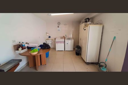 Casa à venda com 250m², 3 quartos e 4 vagas Casa à venda com 250m², 3 quartos e 4 vagasÁrea de Serviço