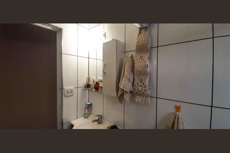 Casa à venda com 250m², 3 quartos e 4 vagas Casa à venda com 250m², 3 quartos e 4 vagasBanheiro