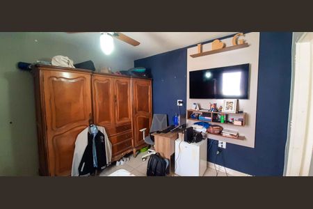 Casa à venda com 250m², 3 quartos e 4 vagas Casa à venda com 250m², 3 quartos e 4 vagasQuarto da Edícula