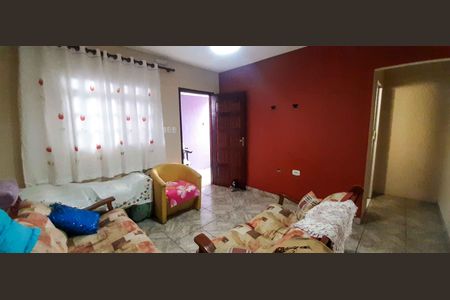 Casa à venda com 250m², 3 quartos e 4 vagas Casa à venda com 250m², 3 quartos e 4 vagasSala de Estar