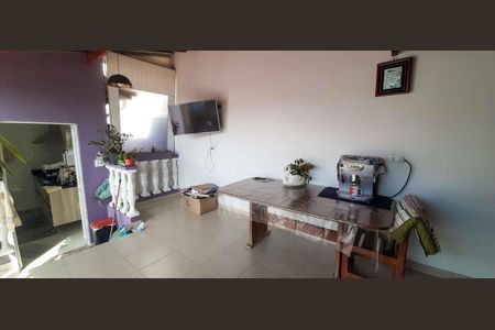 Casa à venda com 250m², 3 quartos e 4 vagas Casa à venda com 250m², 3 quartos e 4 vagasEspaço Gourmet