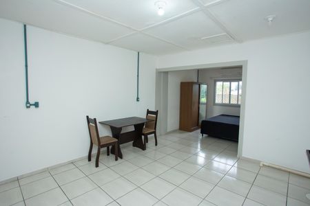 Studio de kitnet/studio para alugar com 1 quarto, 28m² em Marechal Rondon, Canoas