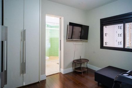 Apartamento à venda com 4 quartos, 220m² em Moema, São Paulo