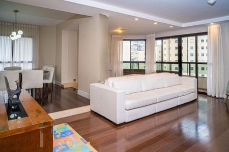 Apartamento à venda com 4 quartos, 220m² em Moema, São Paulo