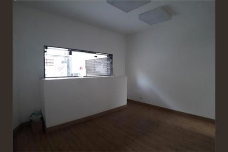 Casa à venda com 6 quartos, 200m² em Planalto Paulista, São Paulo