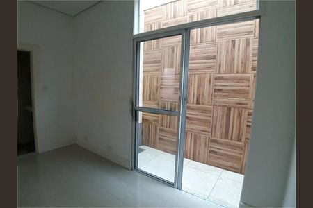 Casa à venda com 6 quartos, 200m² em Planalto Paulista, São Paulo