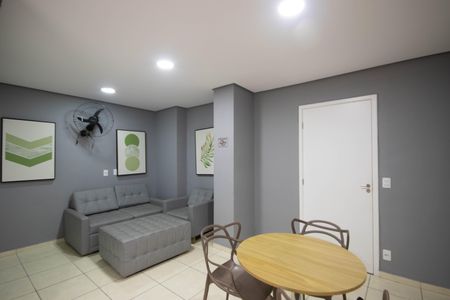 Apartamento à venda com 30m², 1 quarto e sem vaga Apartamento à venda com 30m², 1 quarto e sem vagaÁrea comum - Salão de festas