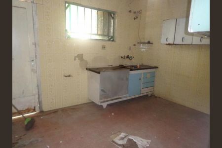 Casa à venda com 180m², 3 quartos e 2 vagas