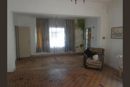 Casa à venda com 180m², 3 quartos e 2 vagas